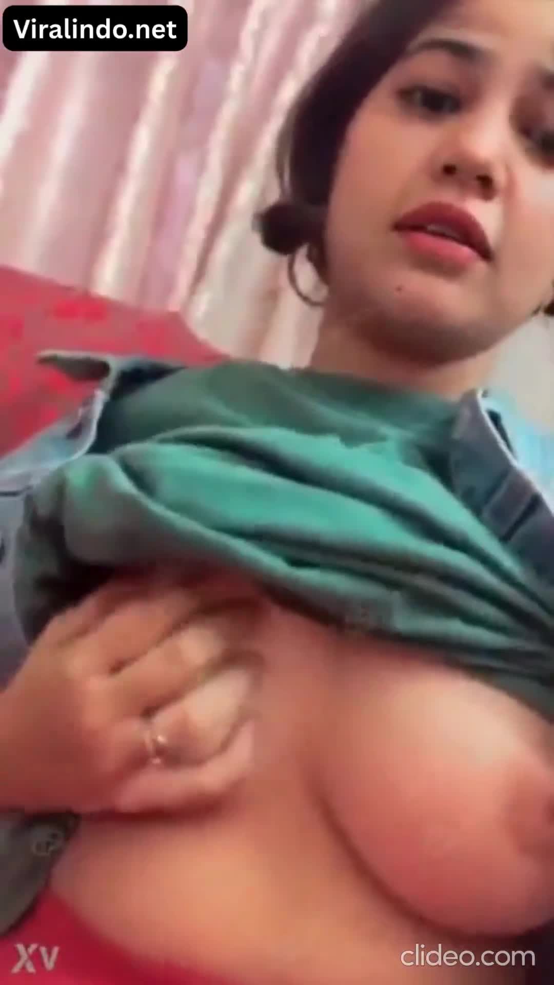 kak Desi kirim pap tt ke pacar