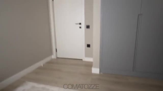 Curhat Berujung Ngewe Dan Crot di Muka - Comatozze