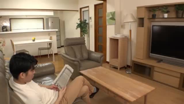 Paman Ngentot Ponakan di Ruang Tamu