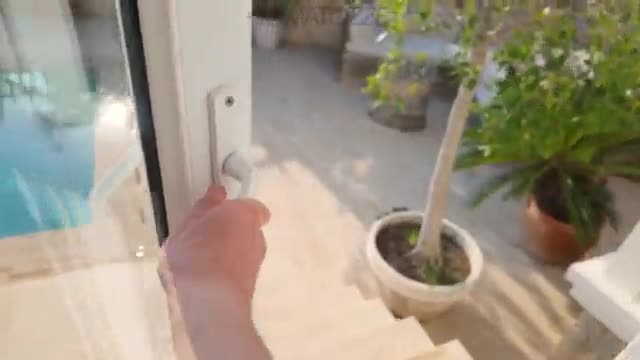 Cewek Tobrut Selingkuh Dengan Tukang Kebun