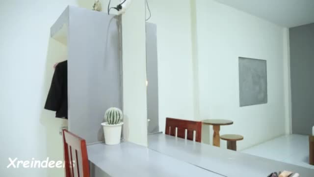 Diewe Ayang, Sebelum Berangkat Kerja